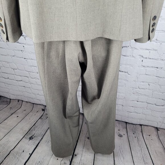 Kasper Brown Full Pant Suit 2 Piece Set Shawl 3 Button Jacket Stretch 10 (33x31) - Picture 10 of 16